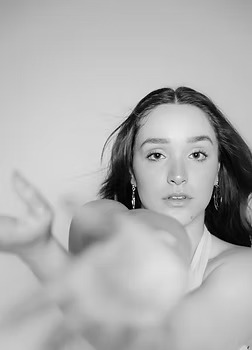 MONTSE VILLAREAL